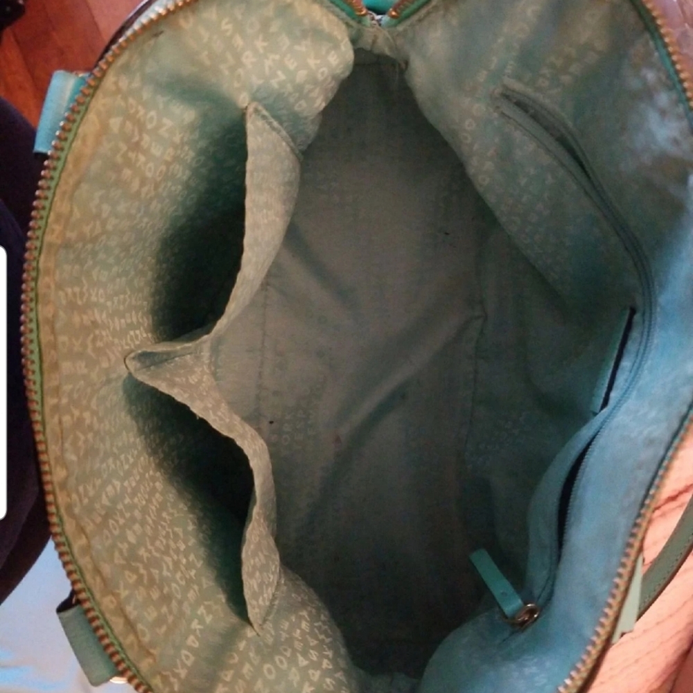 Kate Spade - Picture 2 of 3